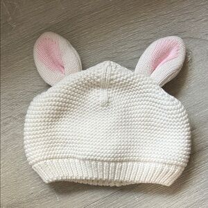 Bunny Ear Knit Hat 🐰💕